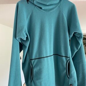 Microgrid Hoodie Long Sleeve Pullover
